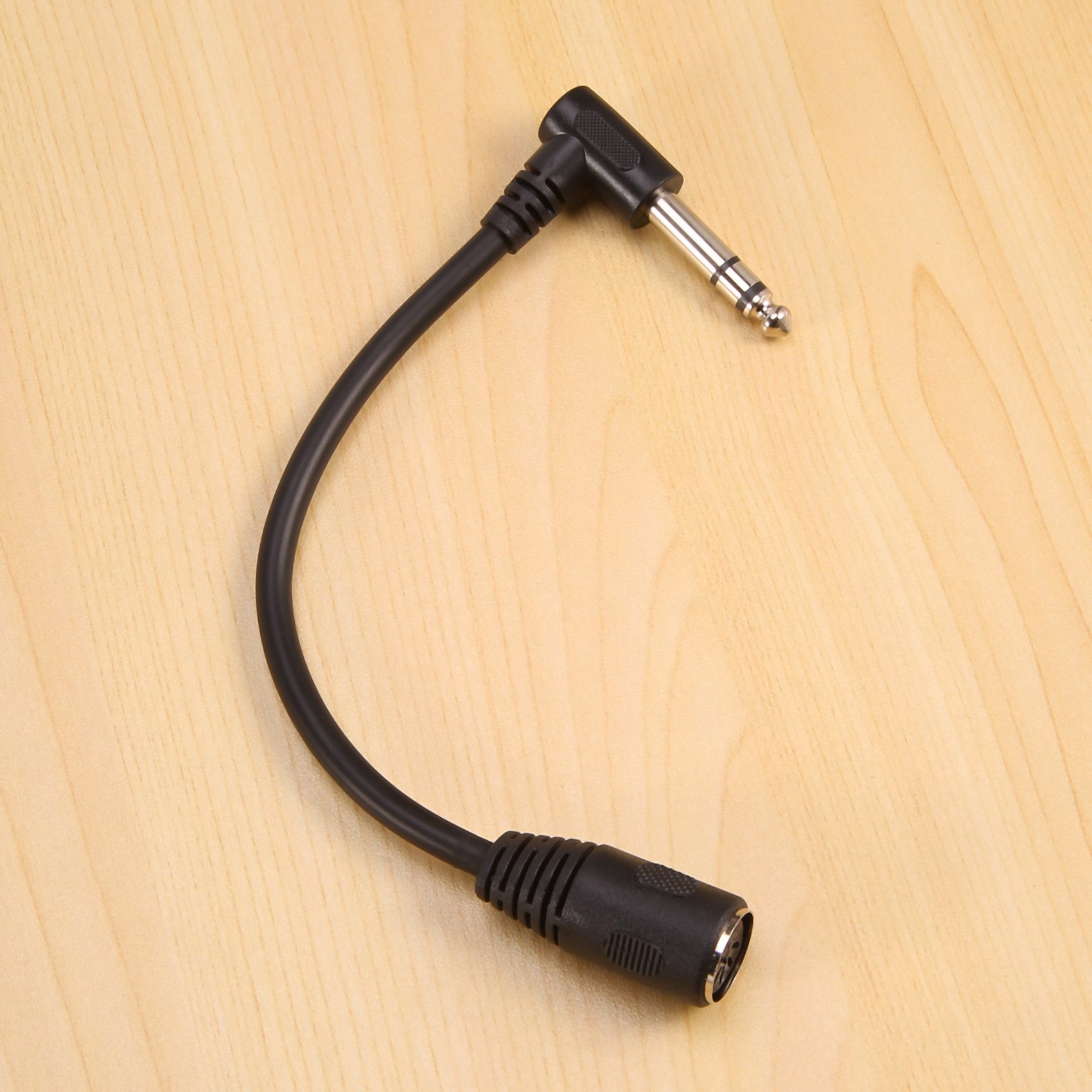 A62T MIDI Cable 5-Pin Din Fema - Trs Cable recension och pris